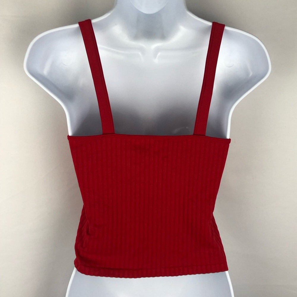 Basic Tank Top - Picture 6 of 6